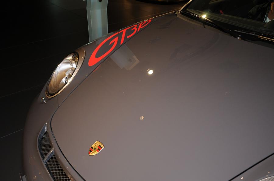  Porsche 911 GT3 RS 2010 года  (фото 14 из 33)